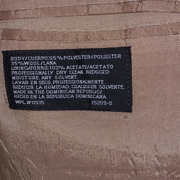 J. FERRAR Suit Coat Sz 42R - Picture 11 of 12